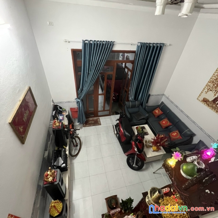 Cần tiền, bán lỗ nhà còn mới kdc lavender 90m2 chỉ 1ty790