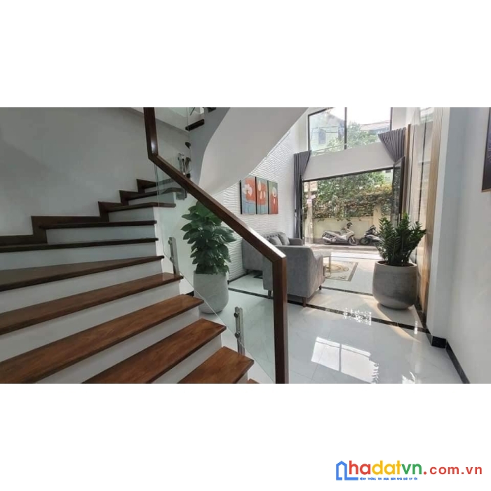 Bán nhà mới đẹp thạch bàn,quận long biên, oto 7 chỗ vào nhà 50mx6 tầng