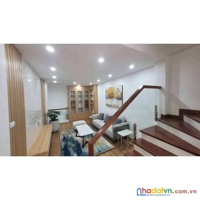 Bán nhà mới đẹp thạch bàn,quận long biên, oto 7 chỗ vào nhà 50mx6 tầng