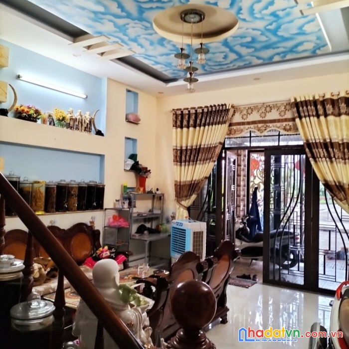 Nhà 2 tầng đường 5m5 hòa minh, 4pn, chỉ 3.3 tỷ tlcc