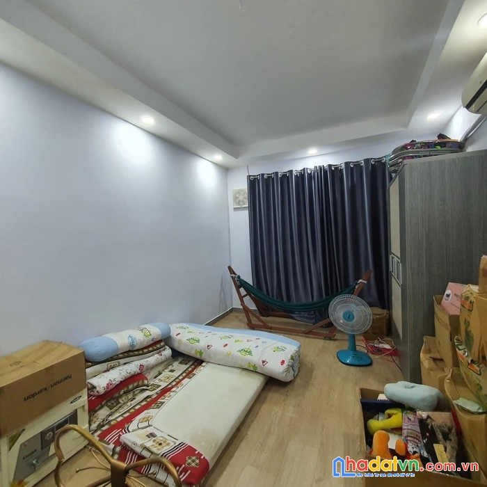 Siêu phẩm hxt tới nhà, 15m ra mt đường 3/2, đang hđ thuê mb 25tr/th, 3 tầng, 45m2, 10.5 tỷ