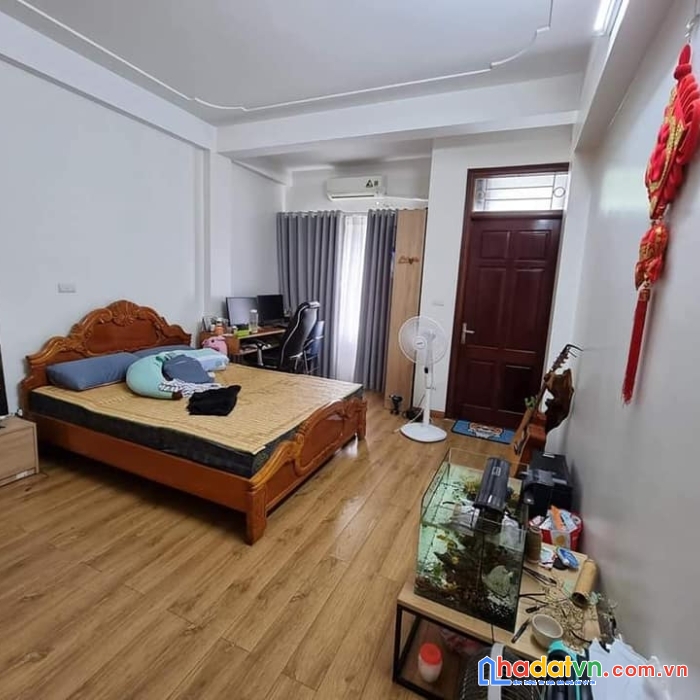 Bán nhà hoàng văn thái, thanh xuân, 40m, 4t, mt 4m, vỉa hè, oto tránh, kd đỉnh, 0937651883
