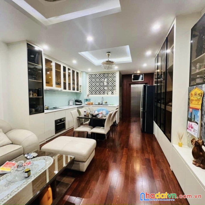 Bán nhà mặt phố lý thường kiệt, hà đông phân lô vỉa hè 5 tầng 44m² _ kd sầm uất giá 5.9 tỷ.