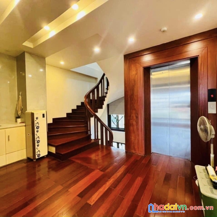 Bán nhà mặt phố lý thường kiệt, hà đông phân lô vỉa hè 5 tầng 44m² _ kd sầm uất giá 5.9 tỷ.