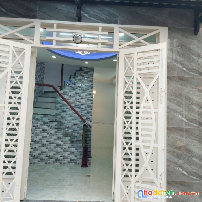 Nhà 2 tầng hẻm hưng phú phường 8 quận 8 - giá 3,8 tỷ tl