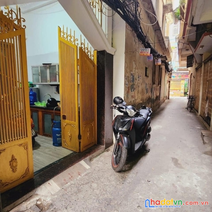 Cực phẩm!! cần bán gấp nhà ngọc khánh ba đình 40m2, 5 tầng 9 phòng khép kín, dân tự xây chắc chắn
