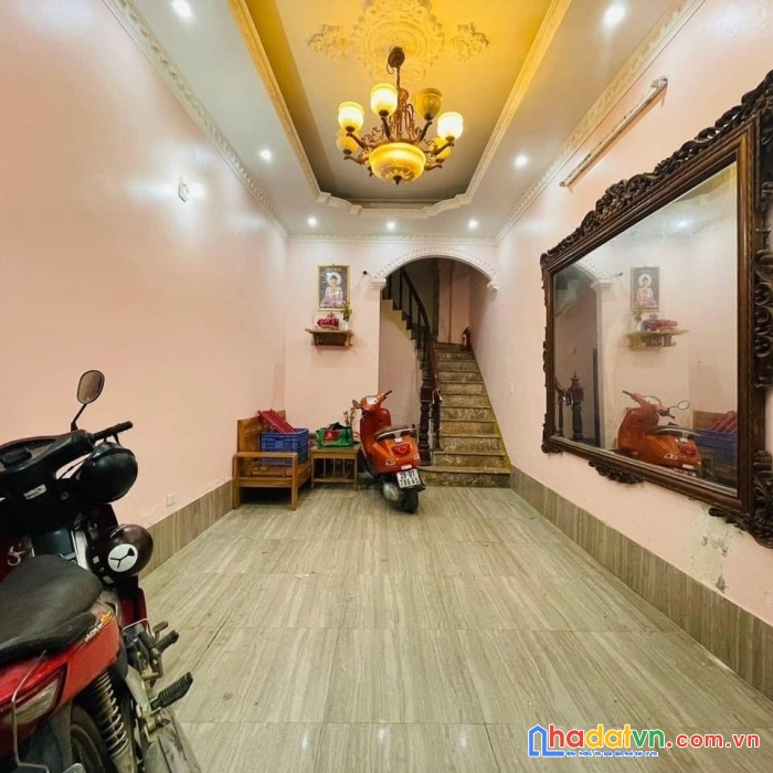 Cực phẩm!! cần bán gấp nhà ngọc khánh ba đình 40m2, 5 tầng 9 phòng khép kín, dân tự xây chắc chắn