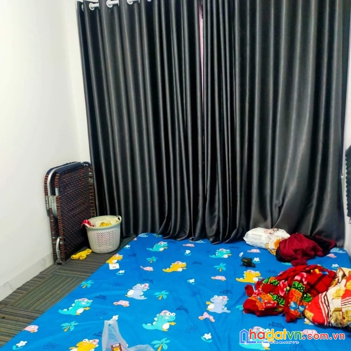 Cực phẩm!! cần bán gấp nhà 5 tầng thang máy,, ô tô kinh doanh, phân lô 43m2, 5 tầng tặng nội thất
