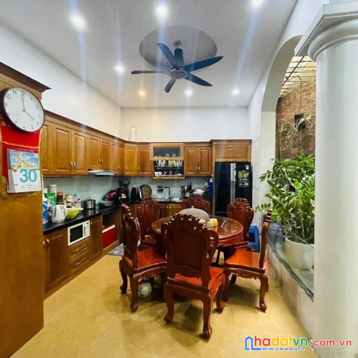 Cực phẩm!! cần bán gấp nhà riêng đẹp ở mẽ trì nam từ liêm ô tô kinh doanh 65m2, 5 tầng đẹp ở ngay