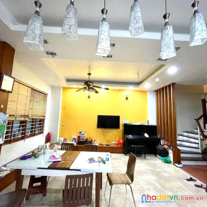 Cực phẩm!! cần bán gấp nhà hoàng quốc việt nghĩa đô 55m2, 5 tầng đẹp, dân xây tâm huyết, tặng nội