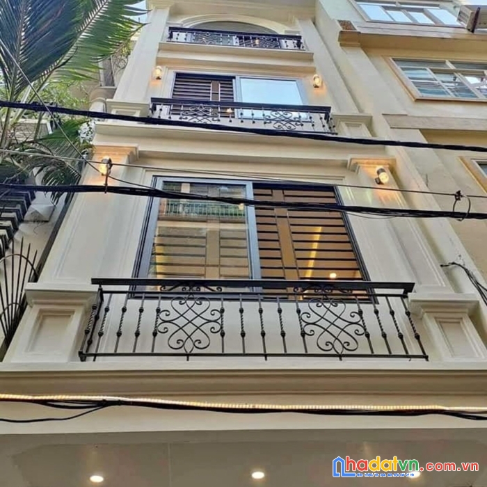 Quan nhân cực hot - khu vip 
thanh xuân, ô tô đỗ cổng, 45m, 5t, giá hơn 5 tỷ