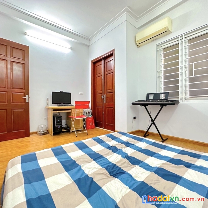 Quan nhân cực hot - khu vip 
thanh xuân, ô tô đỗ cổng, 45m, 5t, giá hơn 5 tỷ