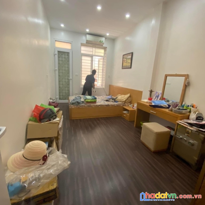 Nhà đẹp phố trần quang diệu - phân lô ô tô - 60m, 16,3 tỷ - mặt tiền 6m, ngõ thông kd.