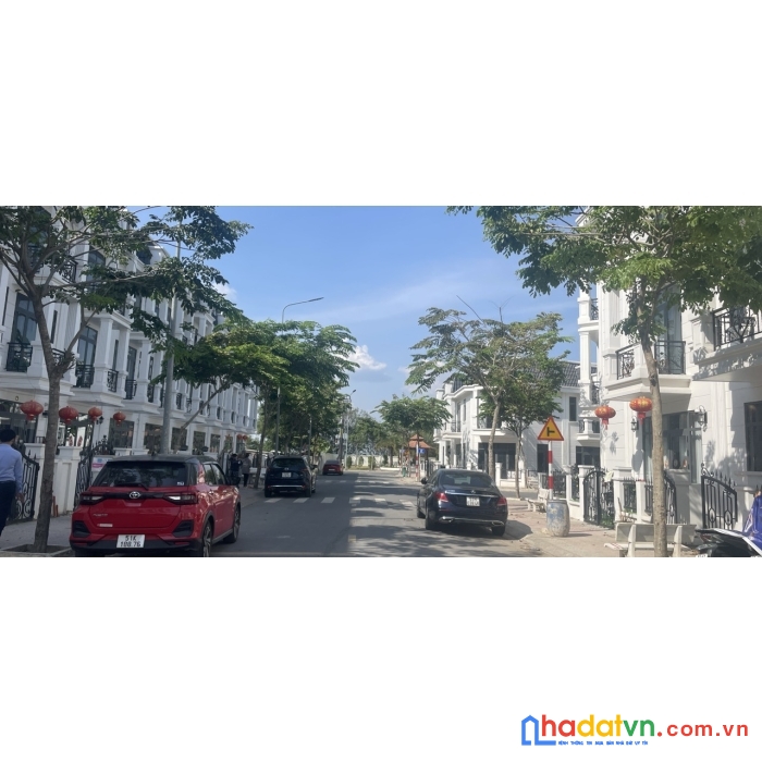 Bán gấp nhà mới xây đã hoàn công tại thành phố tân uyên ,bình dương,giao nhà ở ngay