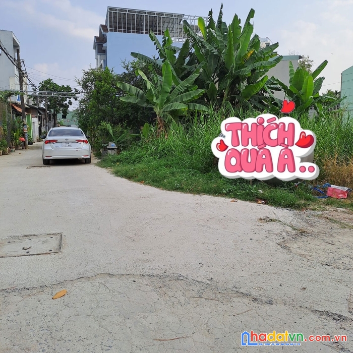 Hiếm lô góc 3 mặt tiền thạnh xuân 52 - hxh tới đất - 132m2, ngang 8m - chỉ hơn 3 tỷ.