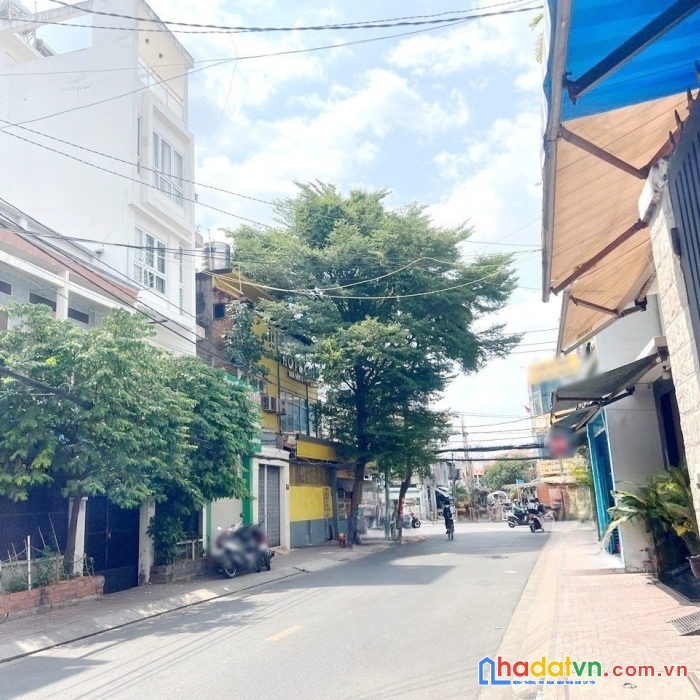 Nhà mới cho thuê sát mt phạm hùng p4q8 giá 17tr