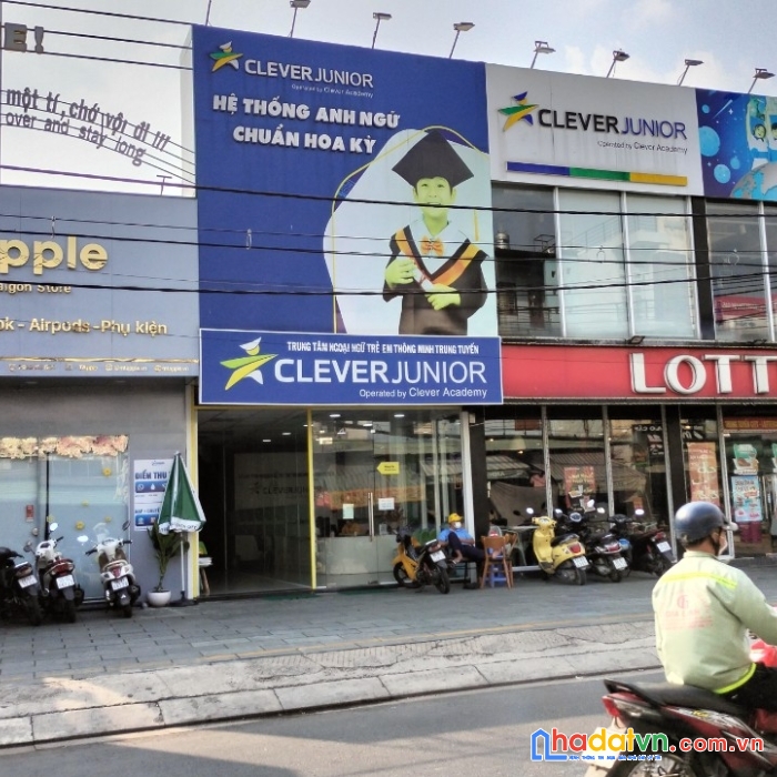Góc 3 mặt tiền nguyễn văn quá - quận 12. dt: 19x33, 673m2. giá bán 65 tỷ. siêu vị trí.