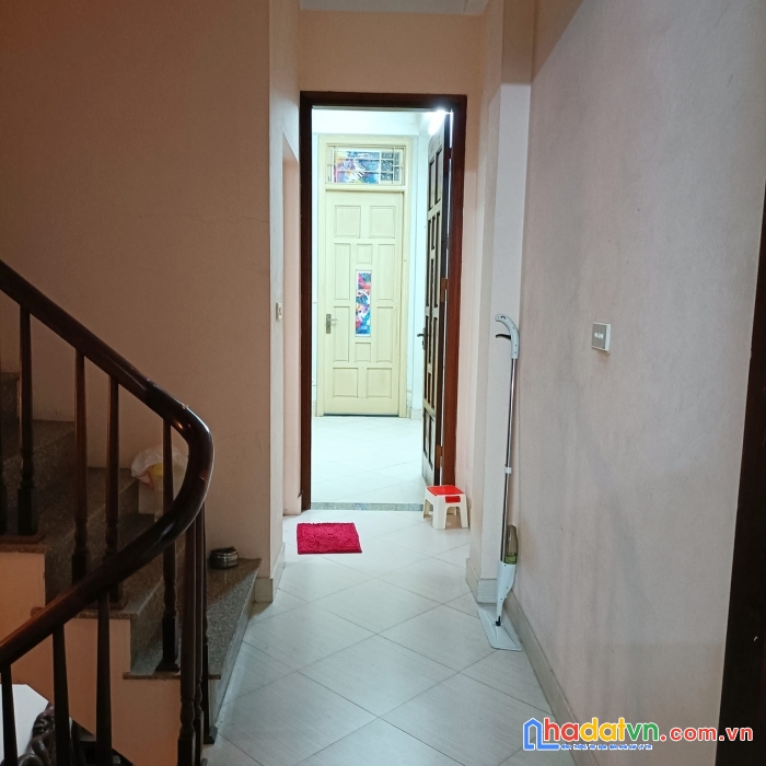 Cần bán gấp nhà phố khương đình, 59m2, 3 tầng, mt 3.4m, nở hậu, 5.15 tỷ, 0382328365.