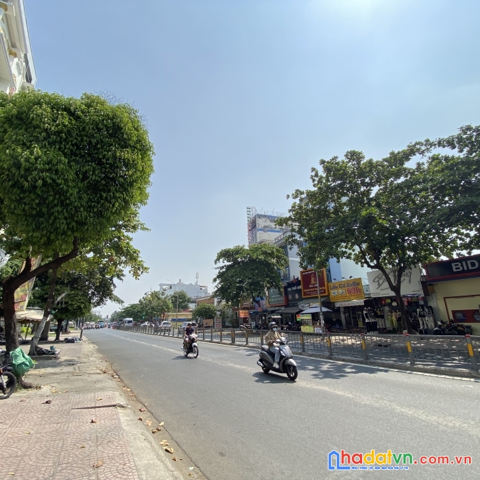 159 tây thạnh, dt 4x18, đang cho thuê 20tr/tháng. giá 12.5tỷ tl