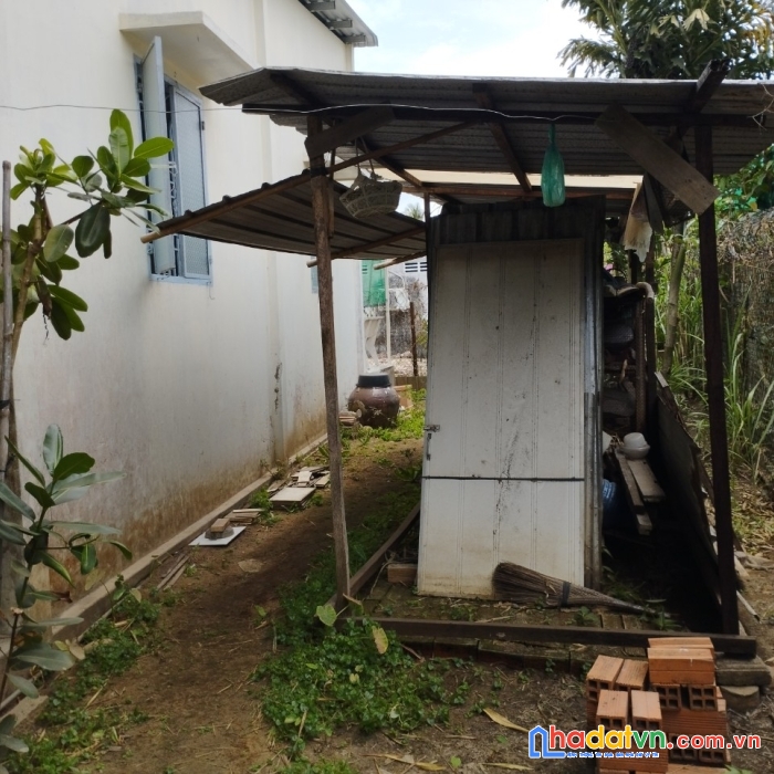Chính chủ bán gấp đất + nhà c4 vị trí đẹp tại phường 3, tp vĩnh long
