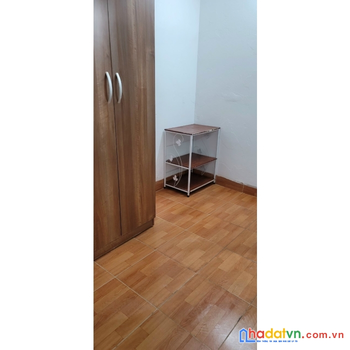 Cho thuê tầng 2,tầng 3 ở số nhà 11 ngõ 230/96 phố định công thượng, hoàng mai, hà nội,