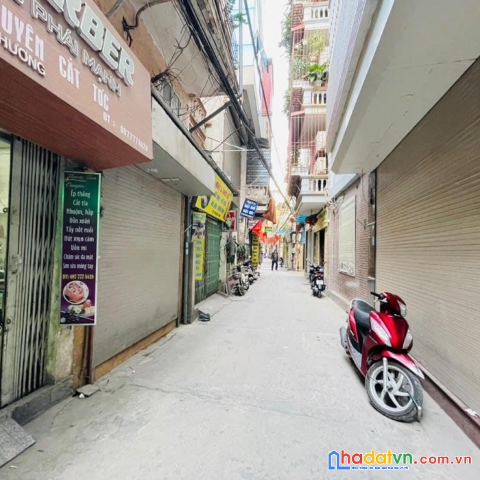 Bán nhà trường chinh, mặt ngõ thông kinh doanh, nhà như mới, gần mặt phố 50m