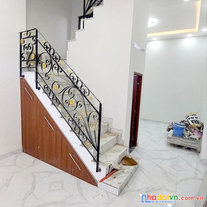 Bán nhà ngay khu tên lửa- 4 tầng mới cáu- 4.8tỷ còn tl