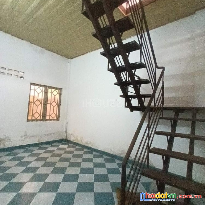 Bán nhanh nhà hẻm 111 lạc long quân p3 q11 75m2 hẻm 5m tiện xây mới