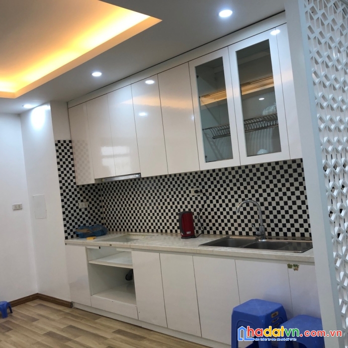 Bán cc vinaconex 7 - 77m2, nt cơ bản - nhận nhà ngay - giá 2 tỷ 7