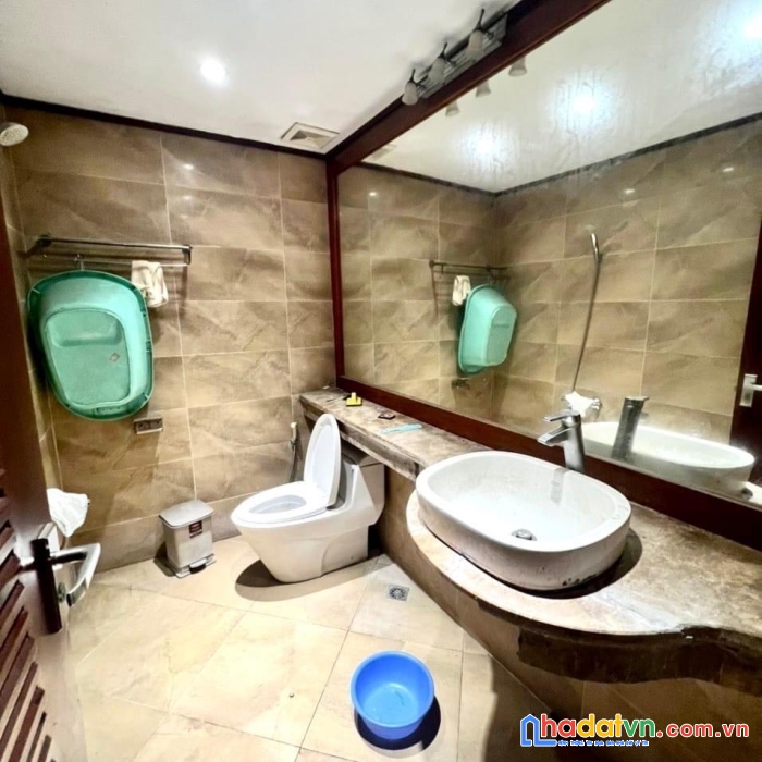 Bán nhà phố bạch mai, siêu hiếm, 50m x 5 tầng x giá 5,4 tỷ cực gần phố
