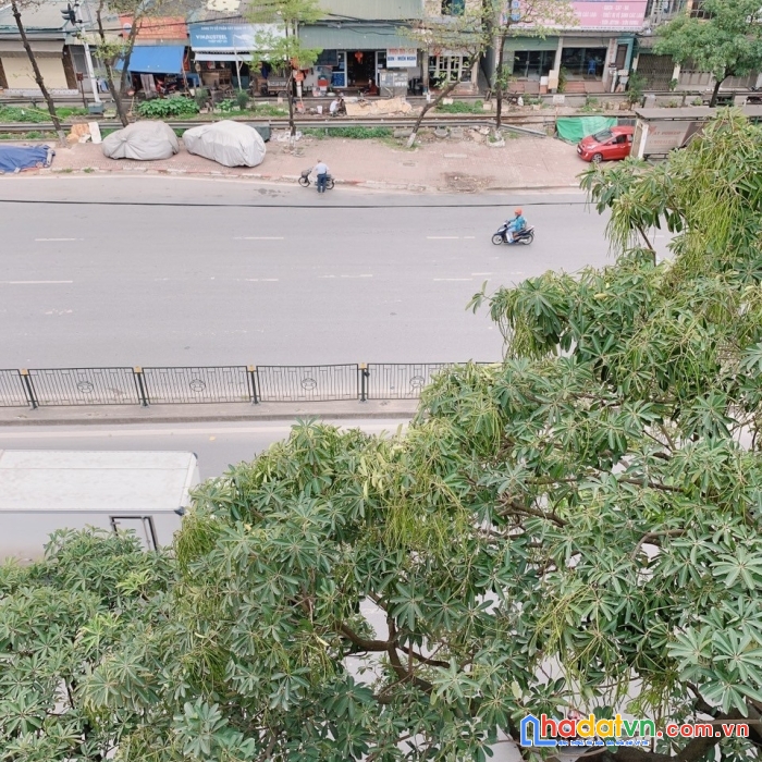 Bán nhà mặt phố giải phóng, 60m2, 5t, thang máy, kinh doanh, ô tô, 14,9 tỷ.