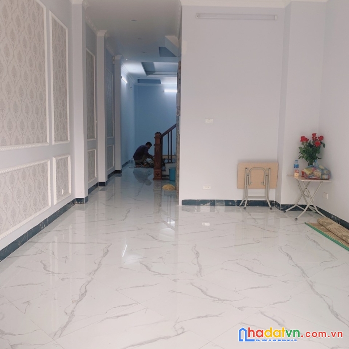 Bán nhà mặt phố giải phóng, 60m2, 5t, thang máy, kinh doanh, ô tô, 14,9 tỷ.