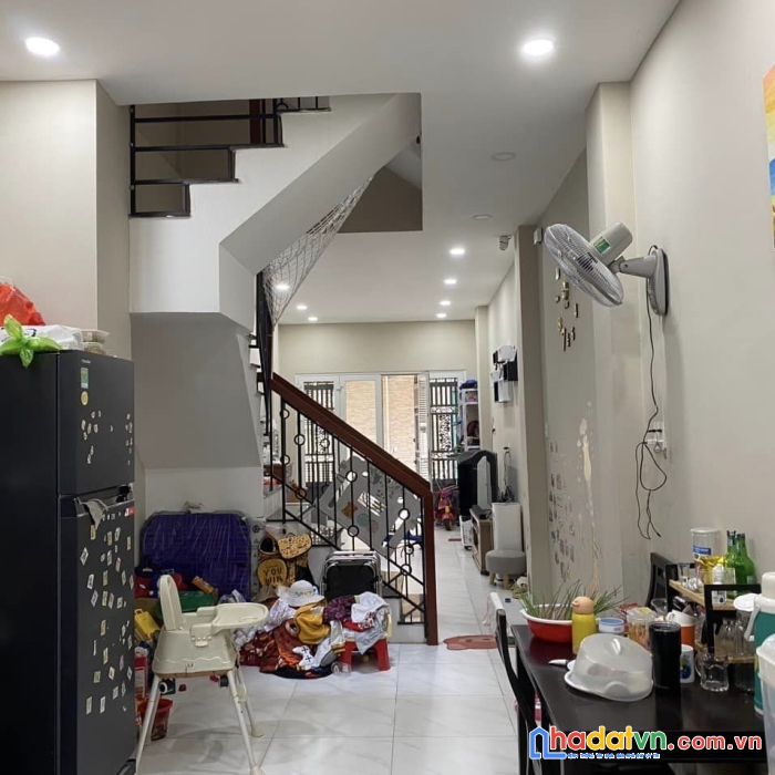 Siêu phẩm hxh 5m tới nhà, 30m ra mt phan đình phùng, gần ngã tư pn, 4 tầng, 4pn, 49m2, 8.5 tỷ