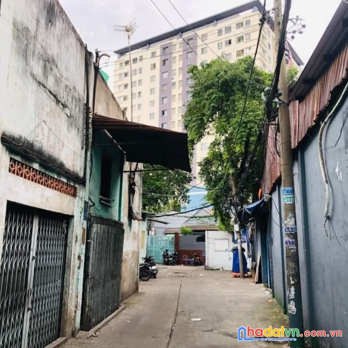 Bán nhà 2 tầng đường phú thọ hòa, hẻm xe máy, 43m2 chỉ 3.7 tỷ, khu chợ vải nổi tiếng tân phú.