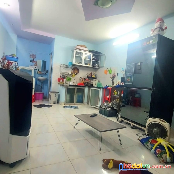 Bán nhà tân phú, tân sơn nhì, 2 tầng, 40m2, hẻm thông, giá rẻ