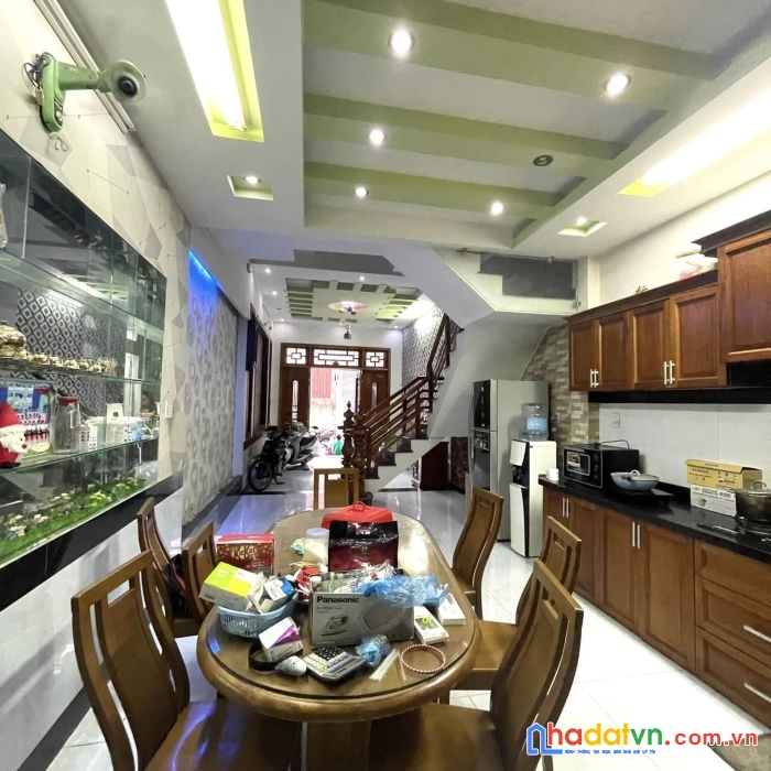Bắn nhà hẻm oto 5.1m x 16m nơ trang long chỉ 120tr/m2- 9,7 tỷ - 75 m2