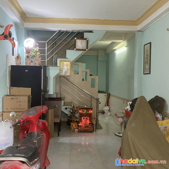 Mặt tiền đường số xe hơi tới cửa thuận tiện kinh doanh đường vĩnh hội quận 4