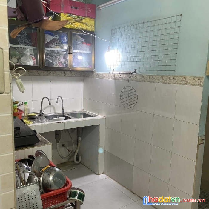 Mặt tiền đường số xe hơi tới cửa thuận tiện kinh doanh đường vĩnh hội quận 4
