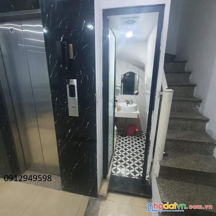 Bán nhà phố hào nam kd ôtô dt 65m2 7tg mt 6m chỉ 18,5 tỷ