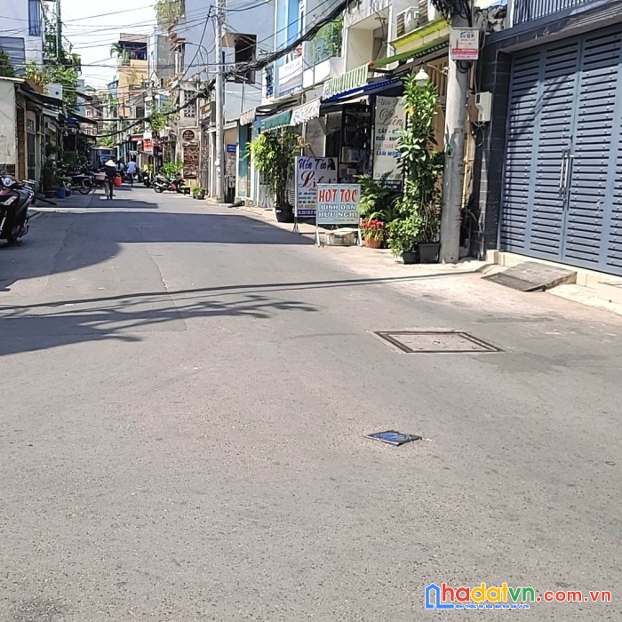 90m2, 5 tầng lô góc đường lý thường kiệt, quận tân bình giá rẻ.