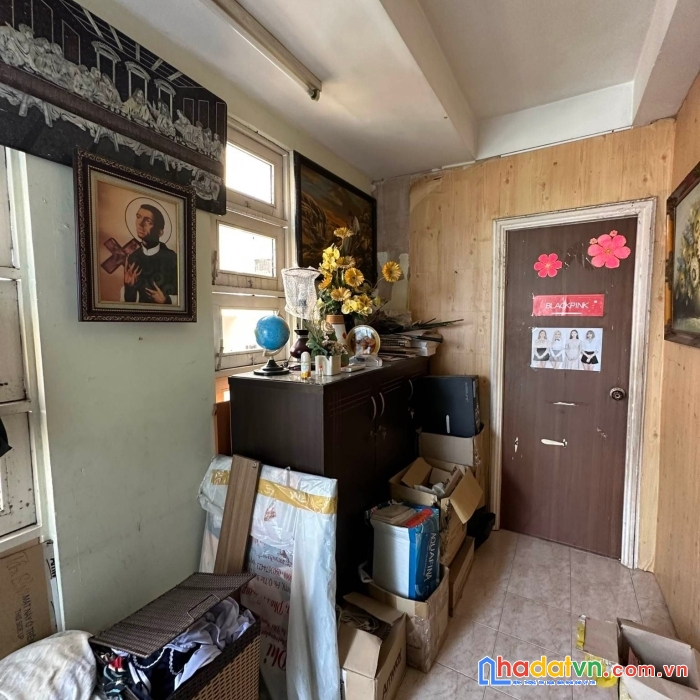 90m2, 5 tầng lô góc đường lý thường kiệt, quận tân bình giá rẻ.