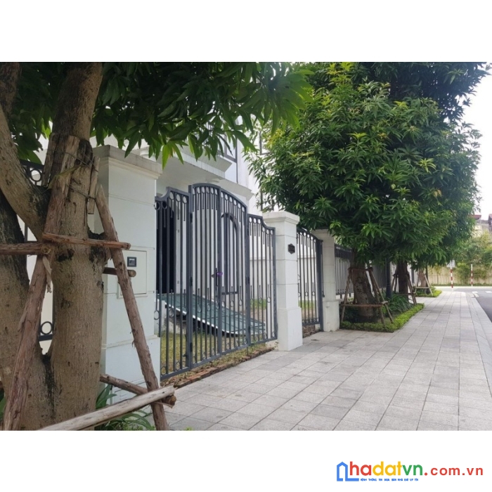 Bán siêu biệt thự vip kđt yên hòa-trần kim xuyến, dt 155m2, mt 10m.