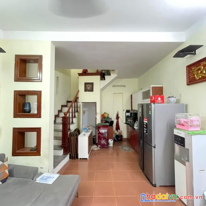 Bán nhà kim giang, hoàng mai, 32m2 4t, giá 3.15 tỷ, tặng nội thất
