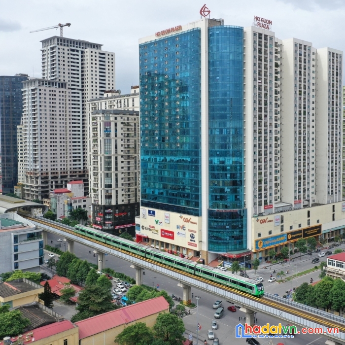 Bán nhà c4 mỗ lao, hà đông, 150m2, mặt tền 7.2m, ô tô, chia lô, xây ccmn, giá 9.x tỷ