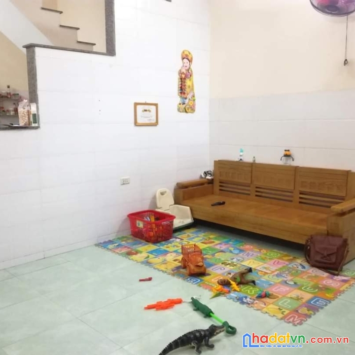 Chỉ 2 tỷ xíu xiu có nhà  kiệt 5m ô tô đỗ cửa, dt 117m2, ngang 5m, nở hậu