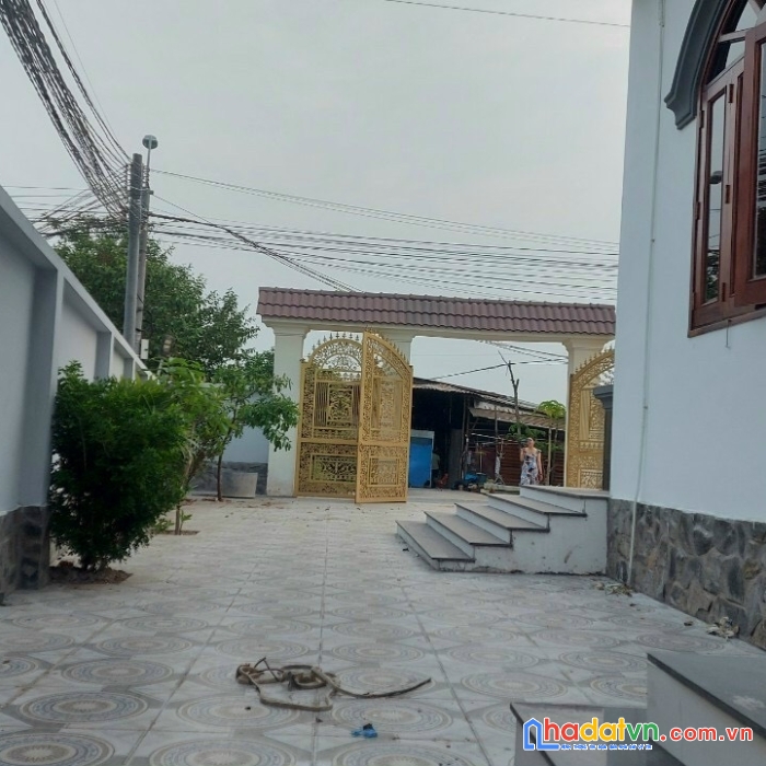 Bán nhanh căn biệt thự vị trí đẹp tại phước hậu, cần giuộc, long an