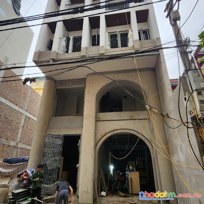 Bán nhà phố miếu đầm. mỹ đình. kd cho thuê sầm uất. dt 84m2. 10 tầng. giá 28 tỷ