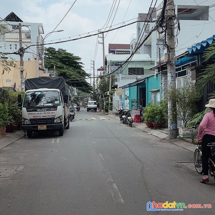 Bán nhà an hội gò vấp ô tô thoải mái ngang khủng 33 tỷ