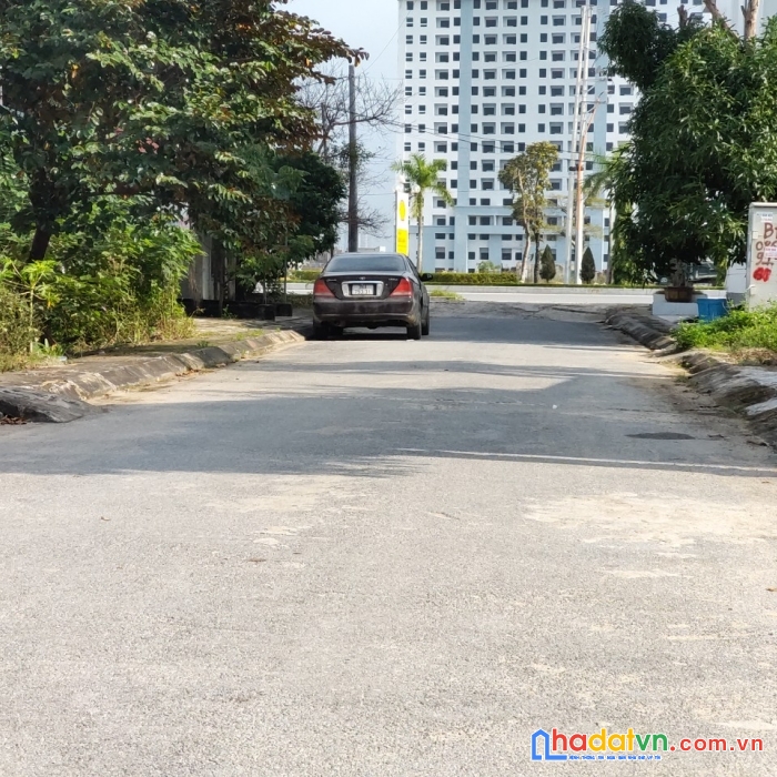 Đất nền thành phố sổ đỏ tài chính 2 tỷ -124m2