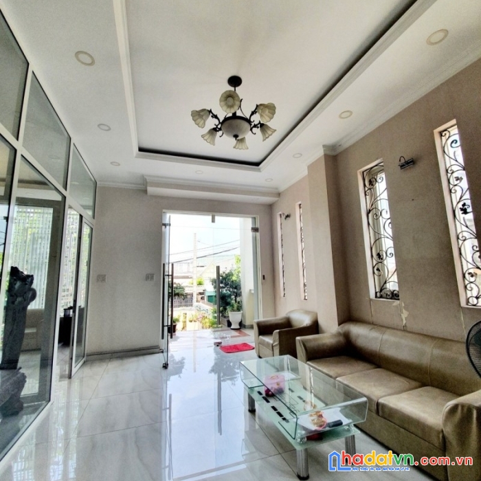 Biệt thự thới an 200m2, 5 tầng quận 12. lh 0908233029